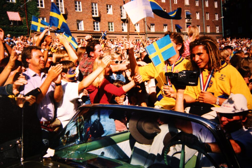 Svenska herrlandslaget i fotboll, hemkomst efter FIFA VM 1994, firande den 18 juli 1994 i Stockholm, Norr Mälarstrand