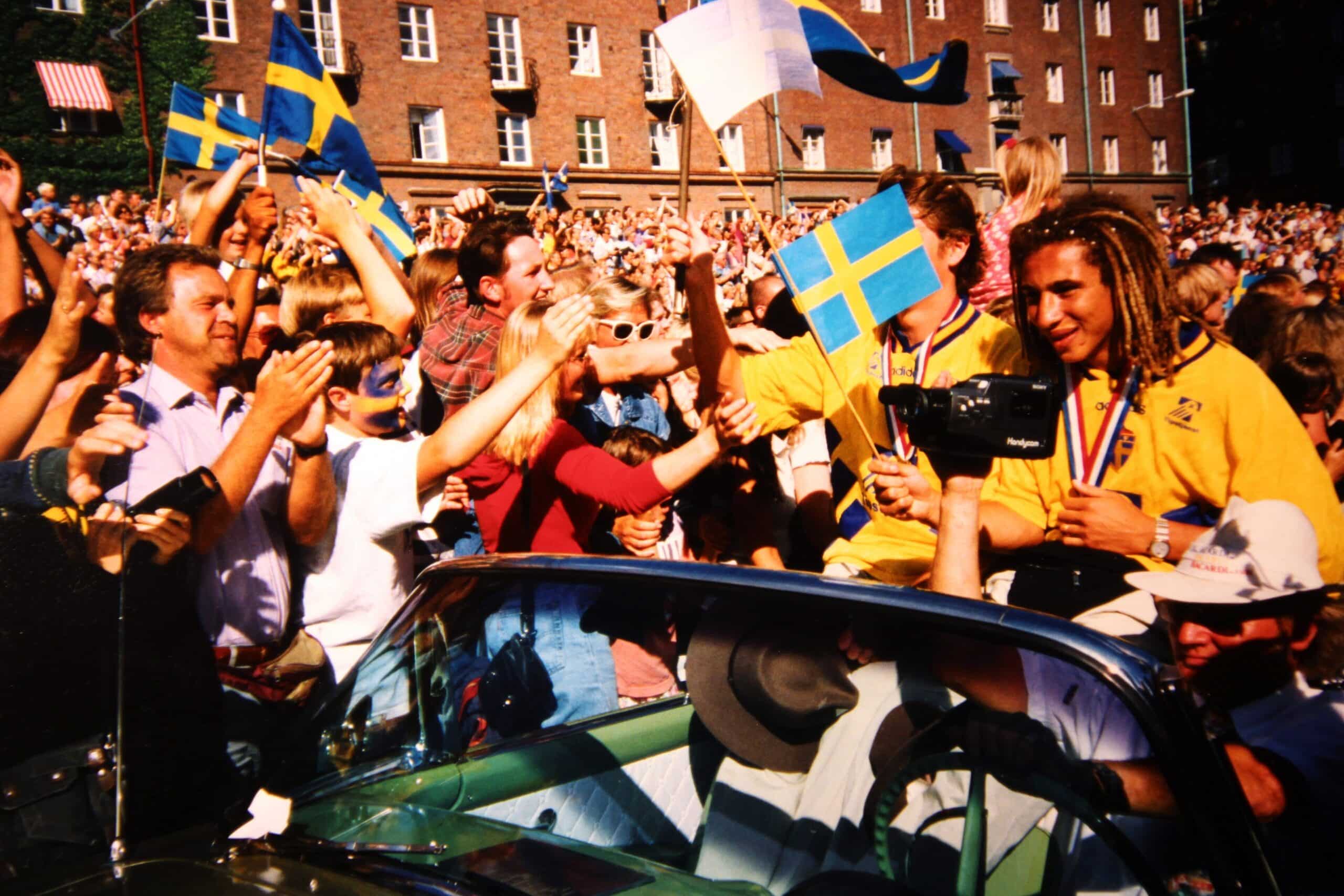 Svenska herrlandslaget i fotboll, hemkomst efter FIFA VM 1994, firande den 18 juli 1994 i Stockholm, Norr Mälarstrand